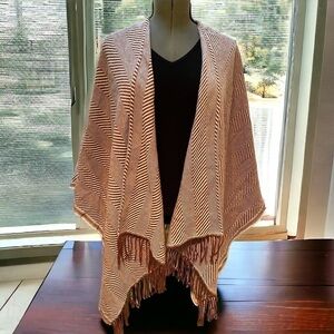 Cape/Poncho NWT OSFM Universal Thread Brown White Herringbone pattern western